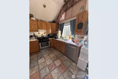 19911 State Route 165 E, Carbonado, WA 98323 - Photo 21