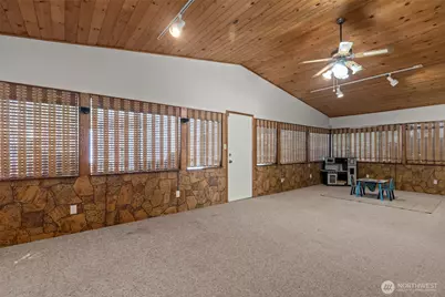 16022 126th Avenue SE, Renton, WA 98058 - Photo 21