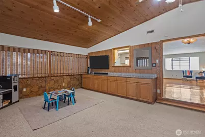 16022 126th Avenue SE, Renton, WA 98058 - Photo 19