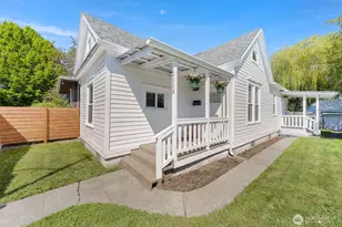 2113 S Wilkeson St, Tacoma, WA 98405 - Photo 1