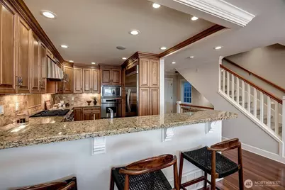 3312 Beach Drive SW, Seattle, WA 98116 - Photo 11
