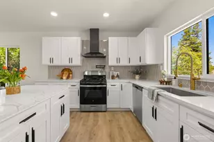 917 N Lawrence St, Tacoma, WA 98406 - Photo 17