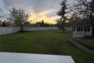305 Jewell, Enumclaw, WA 98022 - Photo 37