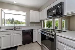 305 Jewell, Enumclaw, WA 98022 - Photo 7