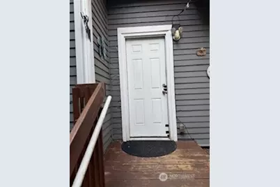232 4th Avenue NW, Puyallup, WA 98371 - Photo 5