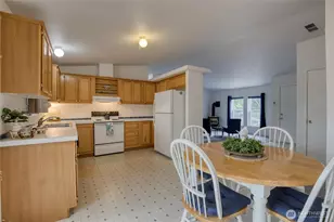 636 Chenois Ave NE, Ocean Shores, WA 98569 - Photo 5