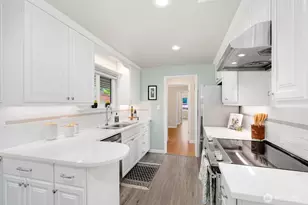 1429 SW 170th St, Normandy Park, WA 98166 - Photo 15