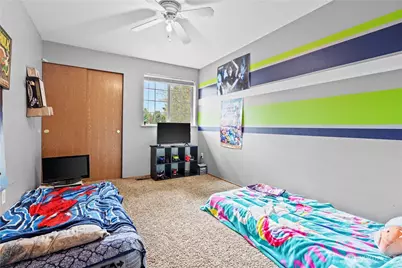 20415 120th St Ct E, Bonney Lake, WA 98391 - Photo 15