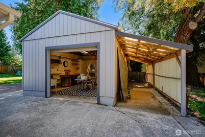 8408 191st Street SW, Edmonds, WA 98026 - Photo 33
