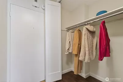 308 E Republican Street #705, Seattle, WA 98102 - Photo 17
