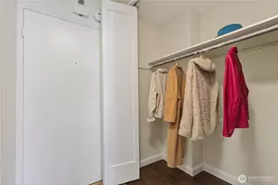 308 E Republican St, Seattle, WA 98102 - Photo 17