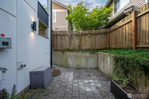 2108 E James St, Seattle, WA 98122 - Photo 29