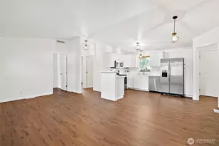 1720 Maple Ln Ct, Kent, WA 98030 - Photo 13