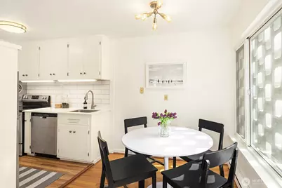 2524 Boyer Avenue E #446, Seattle, WA 98102 - Photo 9