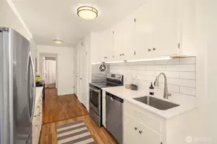 2524 Boyer Ave E, Seattle, WA 98102 - Photo 7