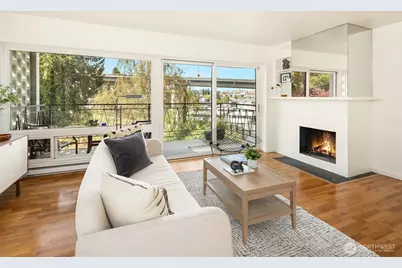 2524 Boyer Avenue E #446, Seattle, WA 98102 - Photo 13
