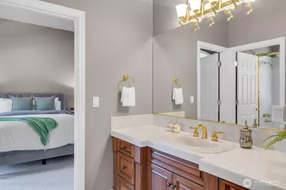 22410 McMurray Shore Drive, Mount Vernon, WA 98274 - Photo 27
