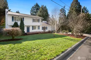 7037 NE 137th St, Kirkland, WA 98034 - Photo 1