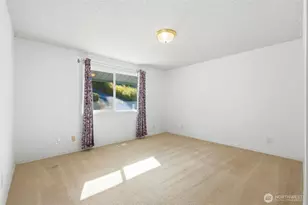 2198 Aurora Ct, Oak Harbor, WA 98277 - Photo 19