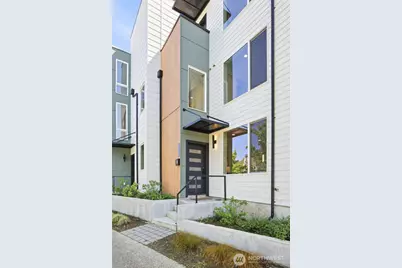 6406 Fauntleroy Way SW, Seattle, WA 98136 - Photo 3