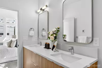 4140 44th Avenue SW, Seattle, WA 98116 - Photo 25