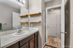 18734 105th Ln E, Puyallup, WA 98374 - Photo 15