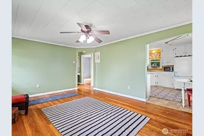 1016 W Street, Vancouver, WA 98661 - Photo 9