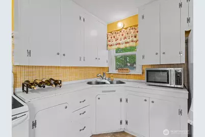 1016 W Street, Vancouver, WA 98661 - Photo 13