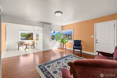 233 W Third Street, Port Angeles, WA 98362 - Photo 11