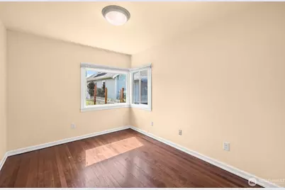 233 W Third Street, Port Angeles, WA 98362 - Photo 25