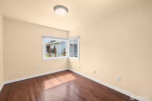 233 W 3rd St, Port Angeles, WA 98362 - Photo 25