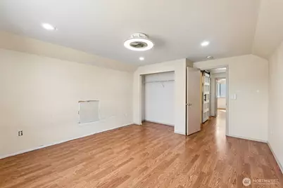 11901 128th Street Ct E, Puyallup, WA 98374 - Photo 13