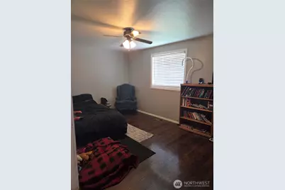 2000 E Highland Avenue, Mount Vernon, WA 98273 - Photo 7