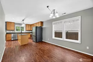 19720 99th St Ct E, Bonney Lake, WA 98391 - Photo 11