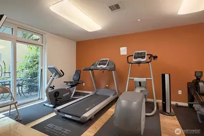 1530 NW Market Street #605, Seattle, WA 98107 - Photo 23