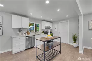 128 107th St SE, Everett, WA 98208 - Photo 9