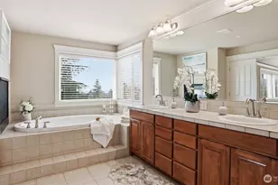 11935 SE 76th St, Newcastle, WA 98056 - Photo 27