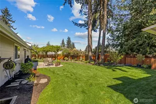 643 Edmonds Way, Edmonds, WA 98020 - Photo 31