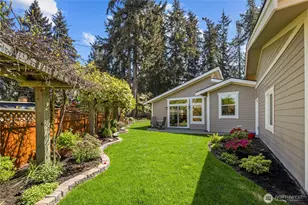 643 Edmonds Way, Edmonds, WA 98020 - Photo 27