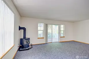 1189 Fidalgo Dr, Burlington, WA 98233 - Photo 13