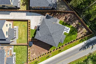 6410 213th Ave Ct E, Bonney Lake, WA 98391 - Photo 3