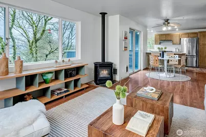 1915 11th Avenue S, Seattle, WA 98134 - Photo 9
