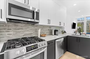 4301 26th Ave SW, Seattle, WA 98106 - Photo 15