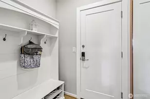 24 151st St SW, Lynnwood, WA 98087 - Photo 13
