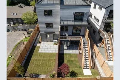 13540 39th Avenue NE #B, Seattle, WA 98125 - Photo 21
