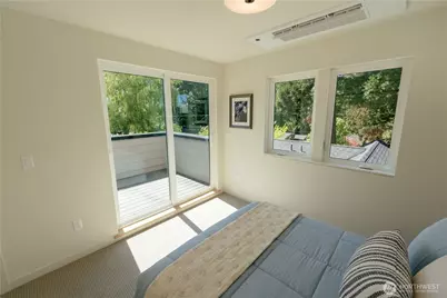 13540 39th Avenue NE #B, Seattle, WA 98125 - Photo 19