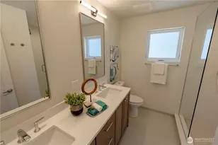 13540 39th Ave NE, Seattle, WA 98125 - Photo 9