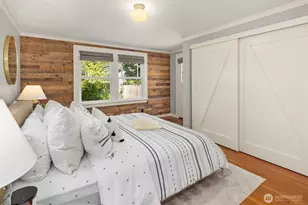 546 N 75th St, Seattle, WA 98103 - Photo 15