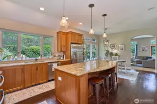 18248 240th Ave SE, Maple Valley, WA 98038 - Photo 11