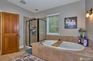 18248 240th Ave SE, Maple Valley, WA 98038 - Photo 23